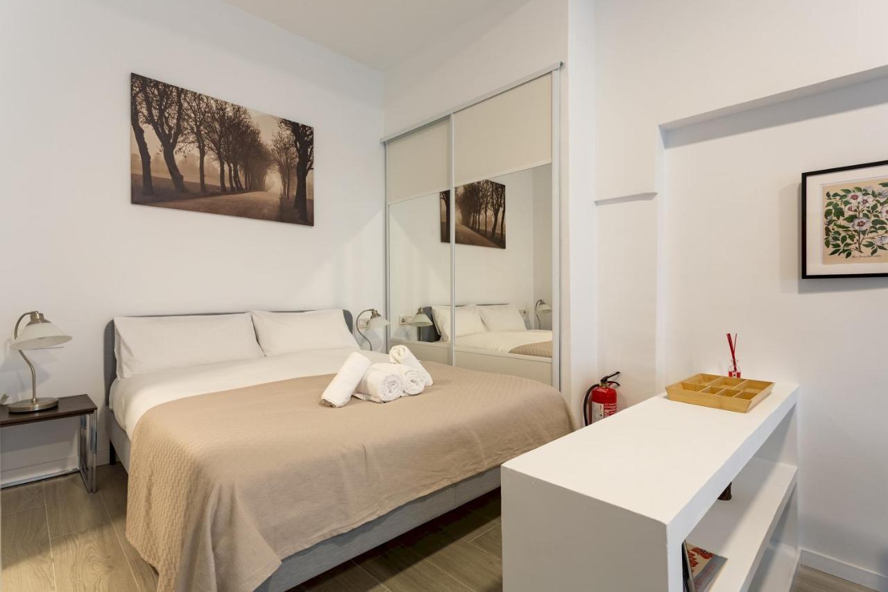 1 Bedroom 1 Bathroom Furnished - Av De America - Studio - Mintystay Madrid Kültér fotó